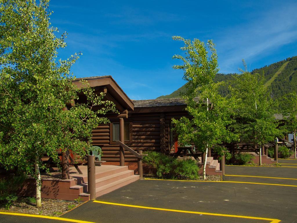 Elk Country Inn Jackson Extérieur photo