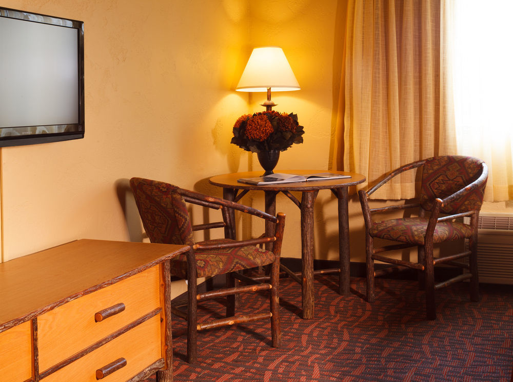 Elk Country Inn Jackson Extérieur photo